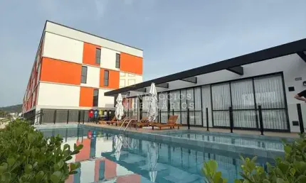 Apartamento à venda no bairro Serraria - São José/SC