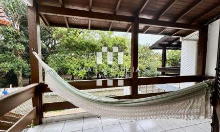 Casa à venda em Florianópolis, Armação do Pântano do Sul, com 3 quartos, com 108 m²