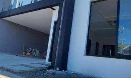 Sobrado para Venda em Guarapuava, Boqueirão, 3 dormitórios, 1 suíte, 1 banheiro, 2 vagas