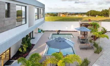 Casa em Condomínio com 3 dormitórios, Sala para 2 Ambientes, Cozinha Americana e Varanda à venda, 112 m² por R$ 615.000 - Enseada de Jacumã - Conde/PB