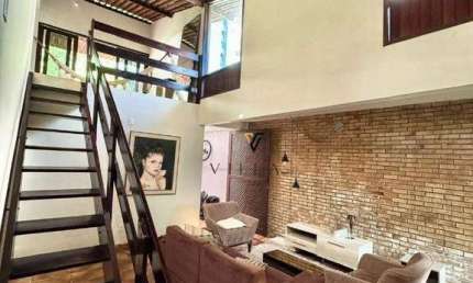 Casa Ampla com 3 dormitórios, 2 salas, cozinha e varanda à venda, 191 m² por R$ 850.000 - Manaíra - João Pessoa/PB