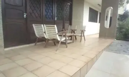 Casa com 4 dormitórios,  sala ampla, cozinha e 5 varandas - venda por r$ 2.000.000 ou aluguel por r$ 12.070/ano - bairro dos estados - joão pessoa/pb