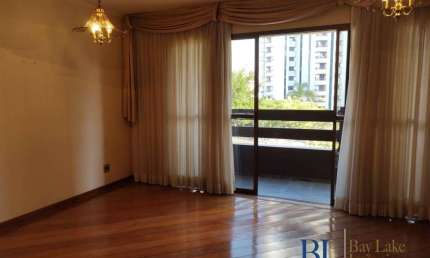 Vende apartamento 4 dormitórios, 4 vagas , 1 por andar , jardim avelino