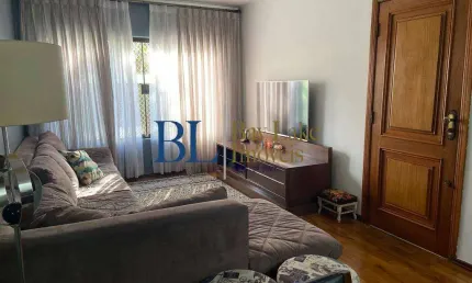 Sobrado À Venda Com 170M² -3 Quartos - 4 Vagas!!Na Agua Rasa!