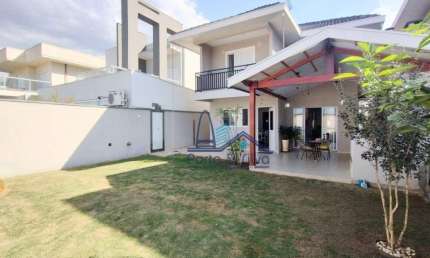 Casa com 3 dormitórios à venda, 250 m² por R$ 1.590.000,00 - Urbanova - São José dos Campos/SP