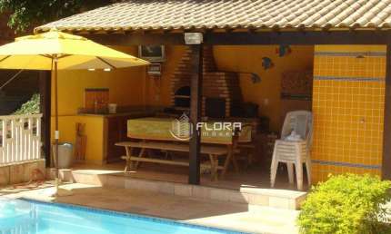 Casa com 4 dormitórios à venda, 240 m² por R$ 690.000,00 - Flamengo - Maricá/RJ