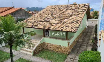 Casa com 5 dormitórios à venda, 220 m² por R$ 735.000 - Cordeirinho - Maricá/RJ