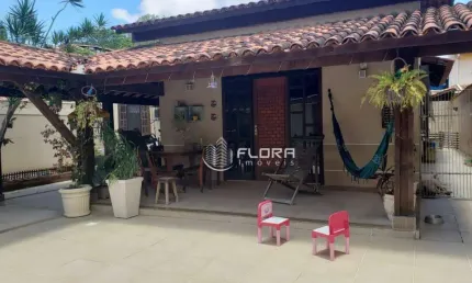 Casa com 3 dormitórios à venda, 156 m² por R$ 890.000,00 - Itaipu - Niterói/RJ