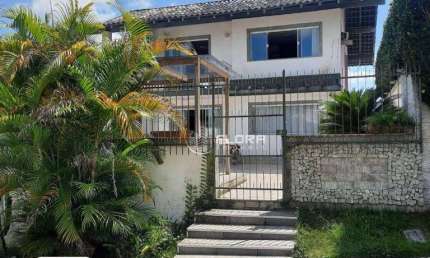 Casa com 4 dormitórios à venda, 550 m² por R$ 900.000,00 - Sape - Niterói/RJ