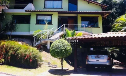 Casa com 3 dormitórios à venda, 215 m² por R$ 950.000 - Pendotiba - Niterói/RJ