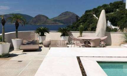 Cobertura com 5 dormitórios à venda, 478 m² por R$ 5.995.000,00 - Boa Viagem - Niterói/RJ