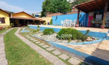 Casa com 3 dormitórios à venda, 200 m² por R$ 700.000,00 - Itaipu - Niterói/RJ