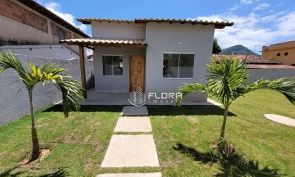 Casa com 2 Quartos sendo 1 Suíte à venda, Terreno de 450m² por R$ 530.000 - Bosque Fundo - Maricá/RJ