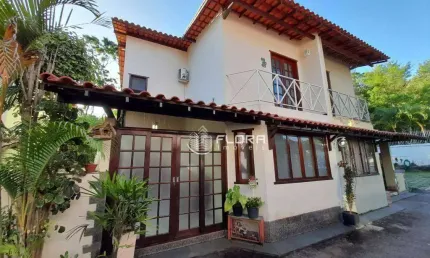 Casa com 2 dormitórios à venda, 70 m² por R$ 315.000,00 - Maria Paula - São Gonçalo/RJ
