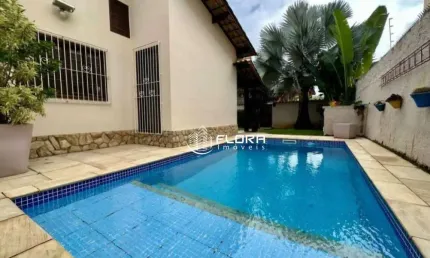 Casa com 3 dormitórios à venda, 150 m² por R$ 1.200.000,00 - Itaipu - Niterói/RJ