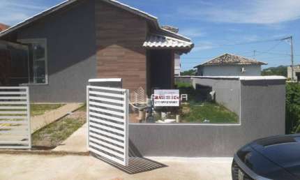 Casa com 2 dormitórios à venda, 67 m² por R$ 390.000,00 - Pindobas - Maricá/RJ