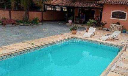 Casa com 3 dormitórios à venda, 300 m² por R$ 630.000,00 - Piratininga - Niterói/RJ