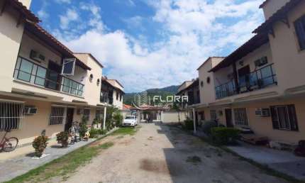 Casa com 3 dormitórios à venda, 100 m² por R$ 599.000,00 - Serra Grande - Niterói/RJ