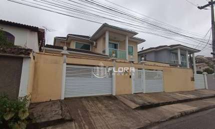 Casa com 4 dormitórios à venda, 153 m² por R$ 990.000,00 - Maravista - Niterói/RJ