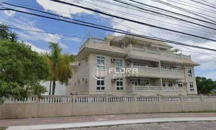 Apartamento com 4 dormitórios à venda, 117 m² por R$ 700.000,00 - Itaipu - Niterói/RJ