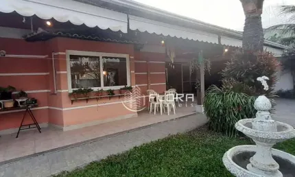 Casa com 3 dormitórios à venda, 140 m² por R$ 750.000,00 - Itaipu - Niterói/RJ