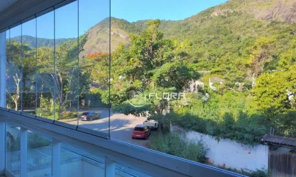 Apartamento com 3 dormitórios à venda, 115 m² por R$ 900.000,00 - Itaipu - Niterói/RJ