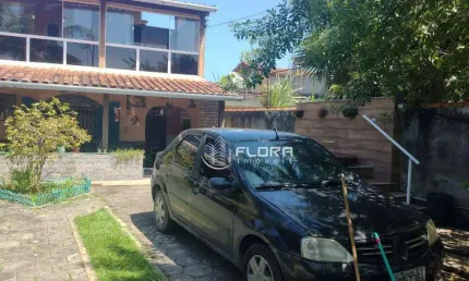 Casa com 4 dormitórios à venda, 225 m² por R$ 490.000,00 - São José do Imbassaí - Maricá/RJ