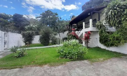 Casa com 2 dormitórios à venda, 120 m² por R$ 750.000,00 - Itaipu - Niterói/RJ