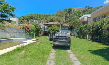 Casa com 3 dormitórios à venda, 200 m² por R$ 1.500.000,00 - Itacoatiara - Niterói/RJ