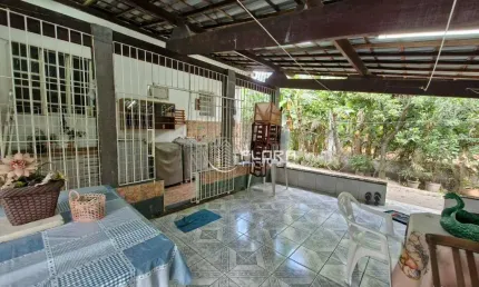Casa com 3 dormitórios à venda, 300 m² por R$ 850.000,00 - Inoã - Maricá/RJ