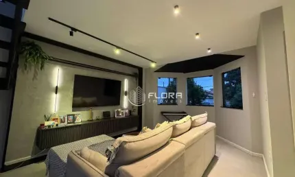Casa com 5 dormitórios à venda, 289 m² por R$ 1.650.000,00 - Itaipu - Niterói/RJ