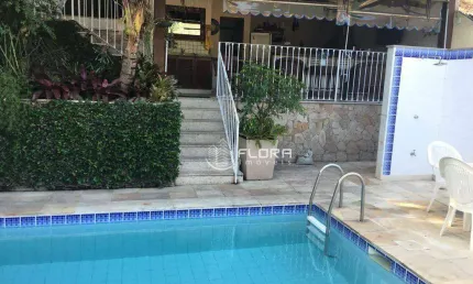 Casa com 4 dormitórios para alugar, 300 m² por R$ 10.000,00/mês - São Francisco - Niterói/RJ