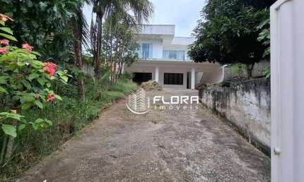 Casa com 5 dormitórios à venda, 300 m² por R$ 530.000,00 - Mata Paca - Niterói/RJ