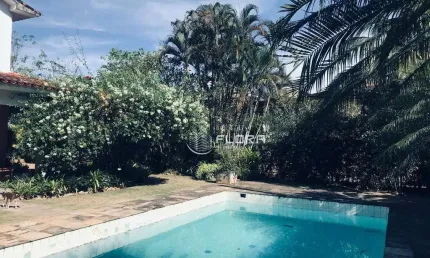 Casa com 4 dormitórios à venda, 364 m² por R$ 1.650.000,00 - Itaipu - Niterói/RJ