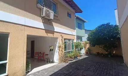Casa com 3 dormitórios à venda, 116 m² por R$ 480.000,00 - Itaipu - Niterói/RJ
