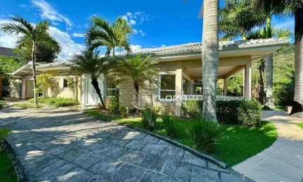 Casa com 4 dormitórios à venda, 309 m² por R$ 1.599.000,00 - Ubatiba - Maricá/RJ