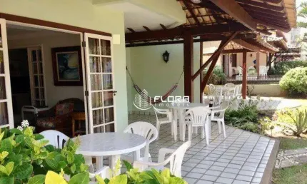 Casa com 3 dormitórios à venda, 200 m² por R$ 2.100.000,00 - Camboinhas - Niterói/RJ