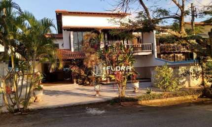 Casa com 4 dormitórios à venda, 405 m² por R$ 1.800.000,00 - Piratininga - Niterói/RJ