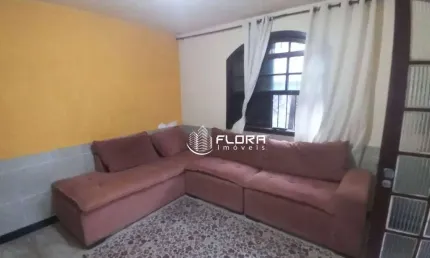 Casa principal com edícula, à venda por R$ 450.000,00 - Centro - Maricá - RJ