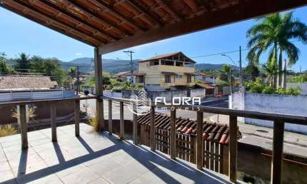 Casa com 3 dormitórios à venda, 150 m² por R$ 545.000,00 - Serra Grande - Niterói/RJ