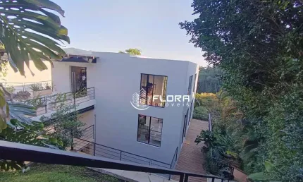 Casa com 3 dormitórios à venda, 300 m² por R$ 1.500.000,00 - Itaipu - Niterói/RJ