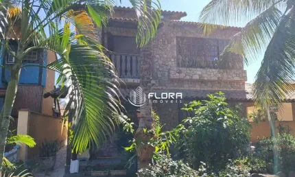 Casa com 4 quartos, sendo 2 suítes, piscina, área gourmet e edícula, à venda por R$ 1.190.000,00 , Centro - Maricá - Rj