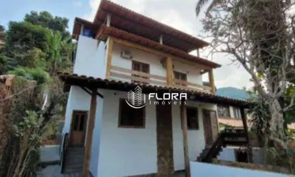 Casa com 3 quartos à venda, 229 m² por R$ 389.900 - Maravista - Niterói/RJ
