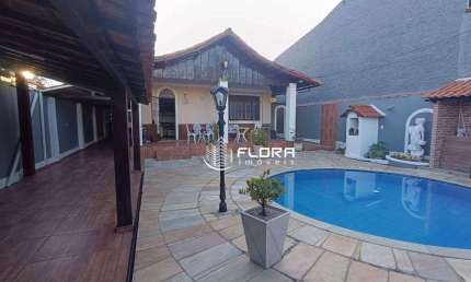Casa com 2 dormitórios à venda, 100 m² por R$ 880.000,00 - Itaipu - Niterói/RJ