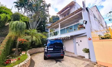 Casa com 3 dormitórios à venda, 450 m² por R$ 2.790.000,00 - São Francisco - Niterói/RJ