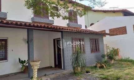 Casa com 4 dormitórios à venda, 241 m² por R$ 690.000,00 - Maravista - Niterói/RJ