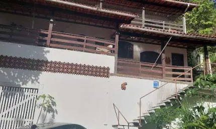 Casa com 3 dormitórios à venda, 300 m² por R$ 680.000,00 - Itaipu - Niterói/RJ