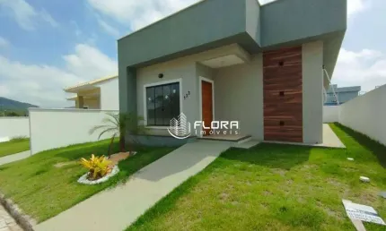 Casa com 3 quartos, sendo 1 suíte, área gourmet, em Condomínio Fechado, com 100 m² , à venda por R$ 540.000,00, Ubatiba- Maricá- RJ
