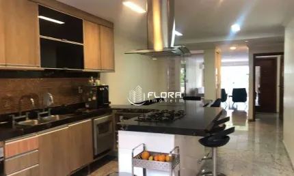 Casa com 5 dormitórios à venda, 290 m² por R$ 1.900.000 - Itacoatiara - Niterói/RJ