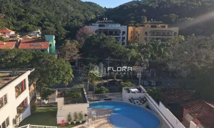 Apartamento com 2 dormitórios à venda, 57 m² por R$ 360.000,00 - Maceió - Niterói/RJ